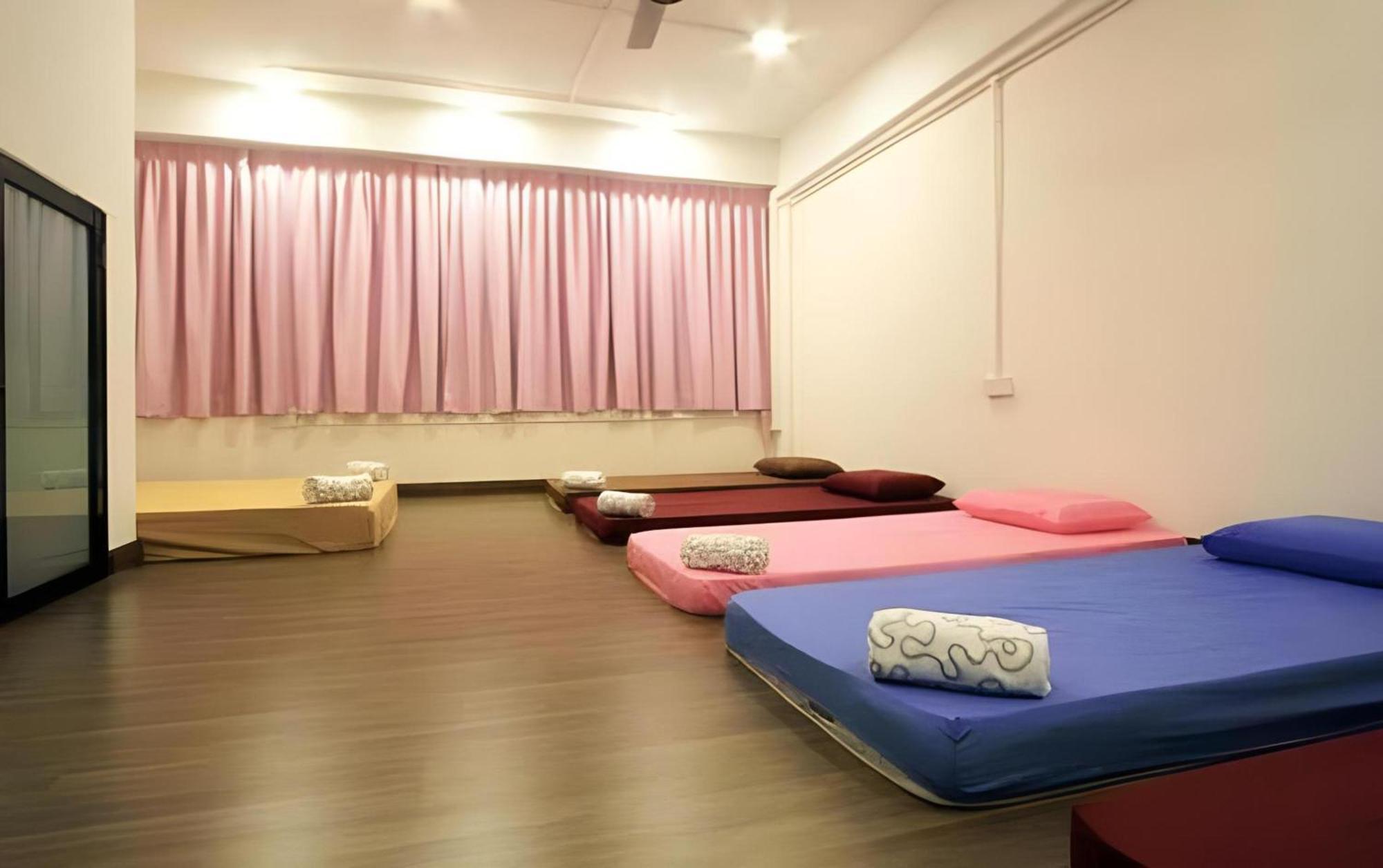 Spot On 90587 The Space Inn Kuala Terengganu Exterior foto